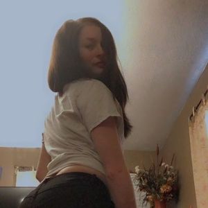 Meet your Posher, Abbye